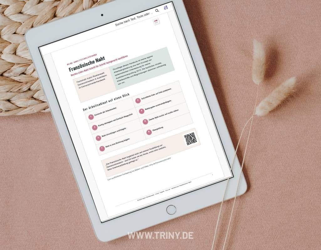 Arbeitszergliederung zur Französischen Naht als PDF-Handout von Katrin Recktenwald auf einem Tablet